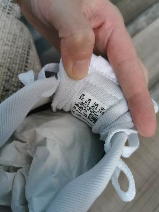 Adidași din piele Puma mas 38,5-24,5