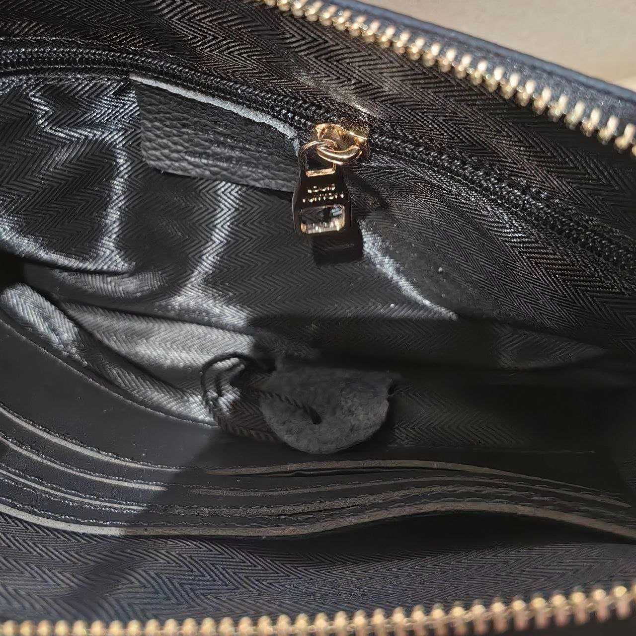 Кожена чанта Louis Vuitton LV клъч