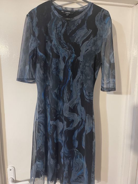 Desigual. рокля