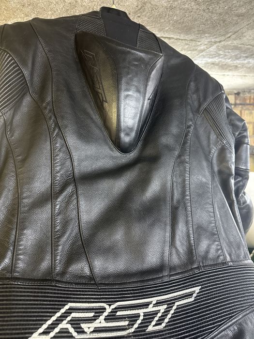 Цял Мото екип RST Performance 56