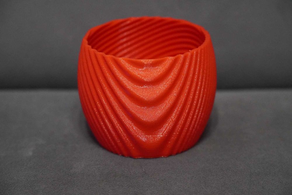 Декоративни вази и кашпи