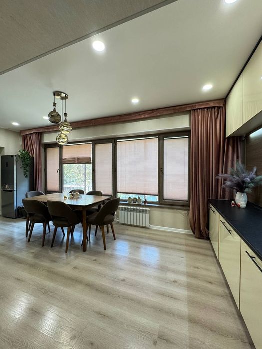 Продается 2в3 ком квартира на ул. С. Азимова, ор-р: Эфенди, 65 м²