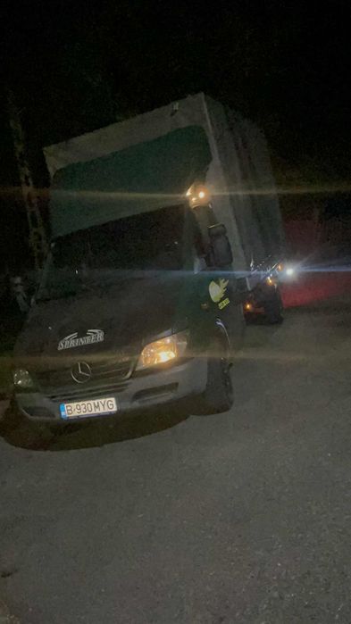 Vând Mercedez sprinter 313 motor 22