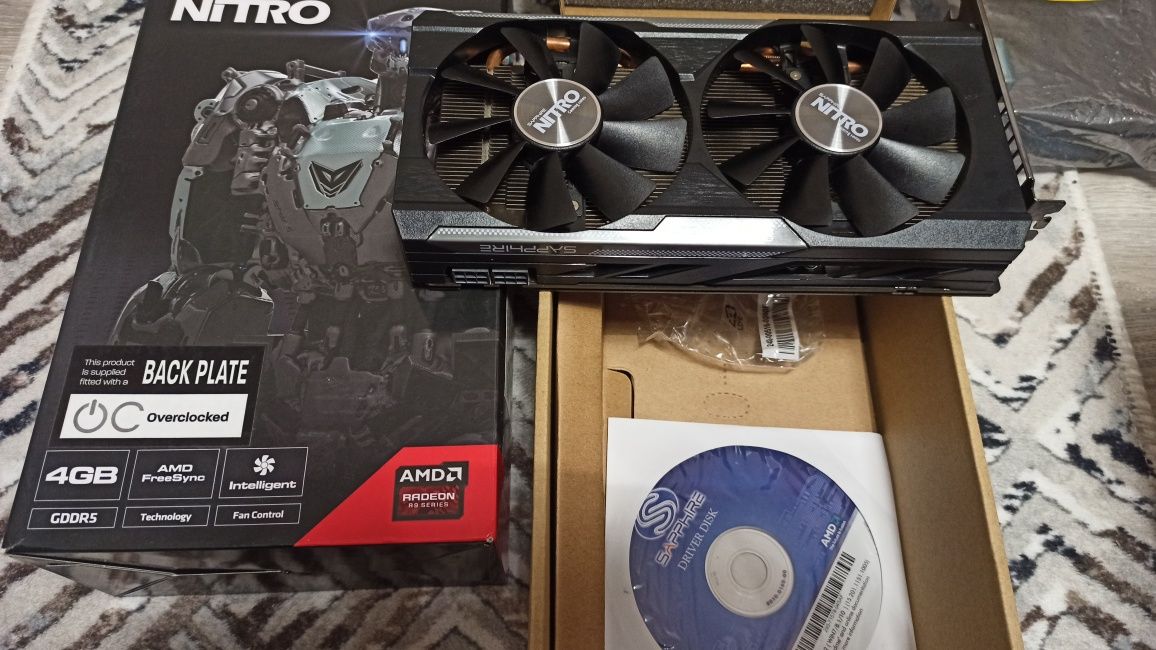 AMD Radeon R9 380 nitro 4GB DDR5