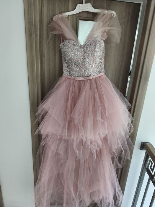 Vând rochie eleganta