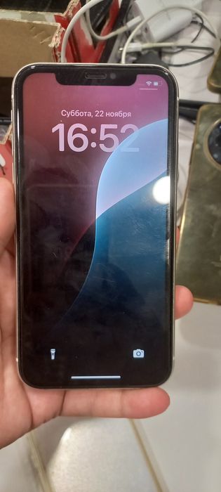 Айфон 11 срочно.