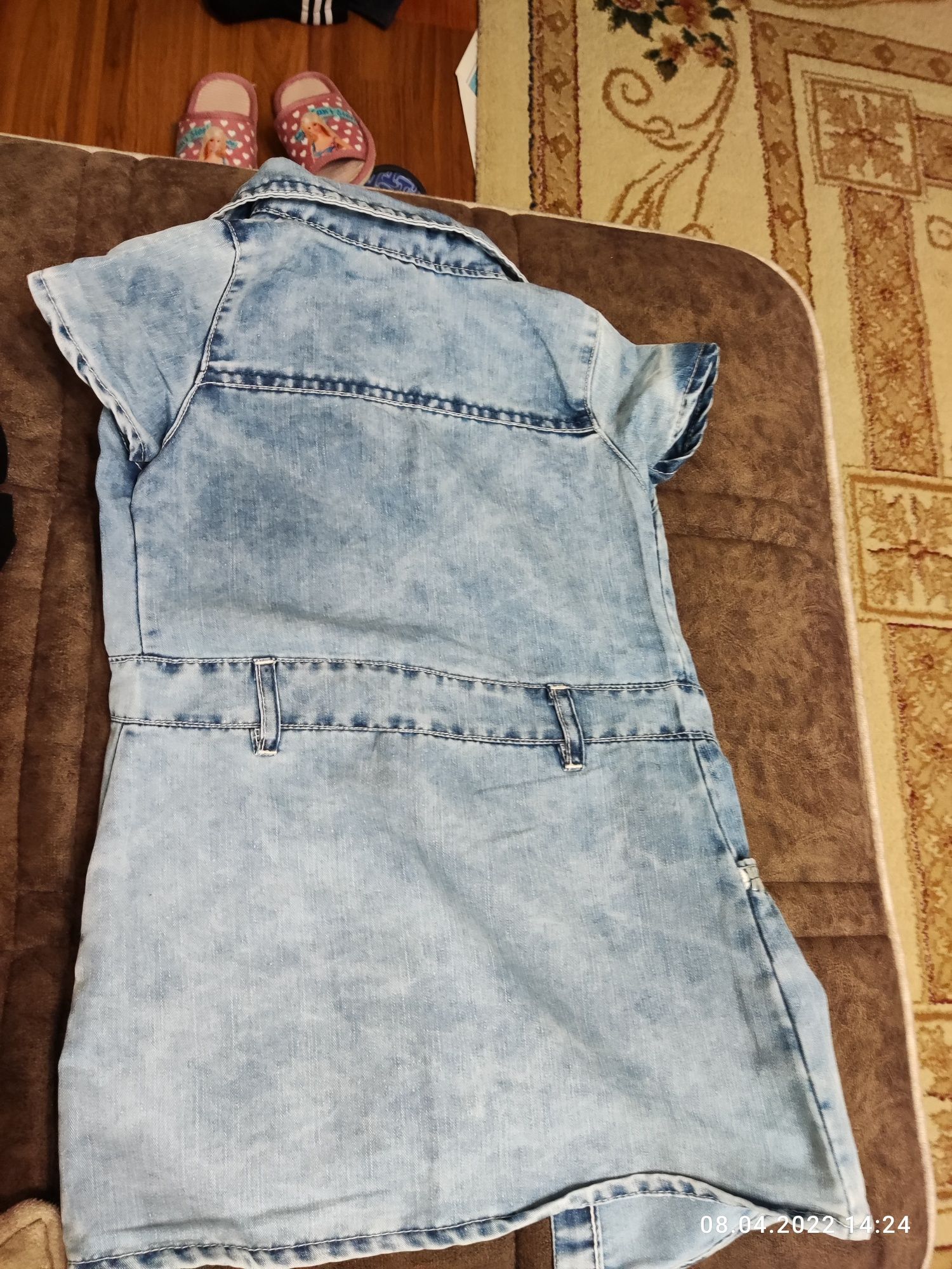 Платье джинсовое турецкое  на 4 года.
