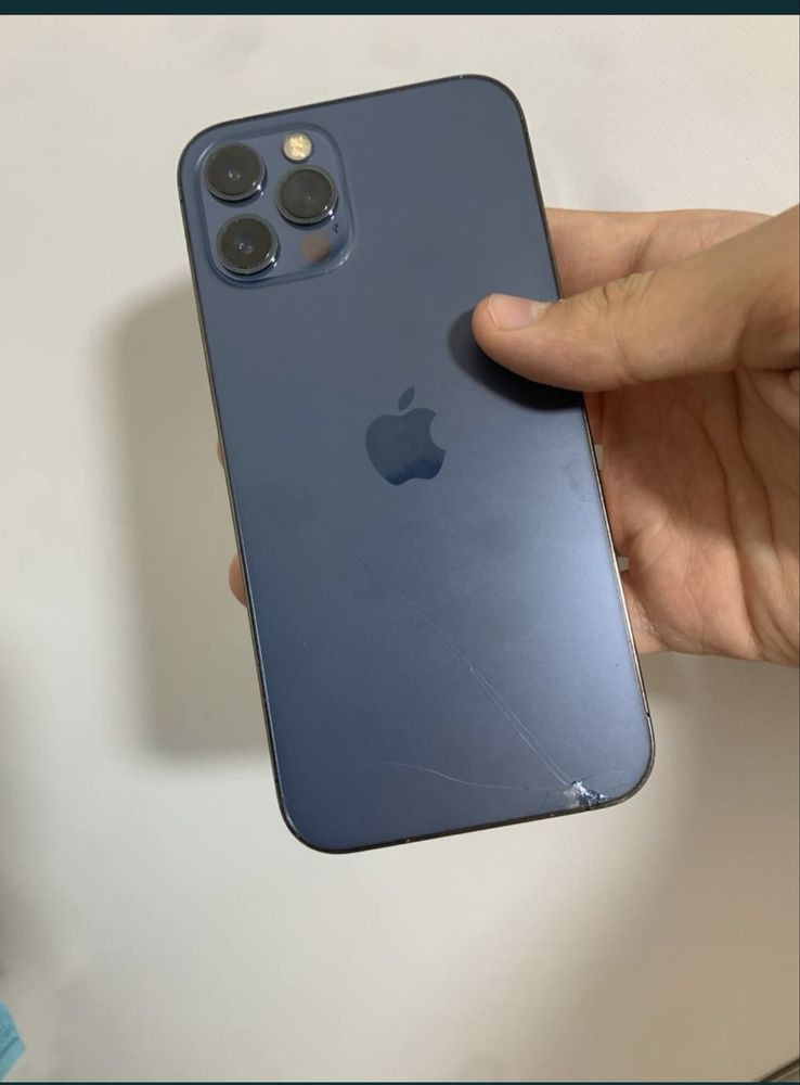 iPhone 12 pro 256gb LL/A