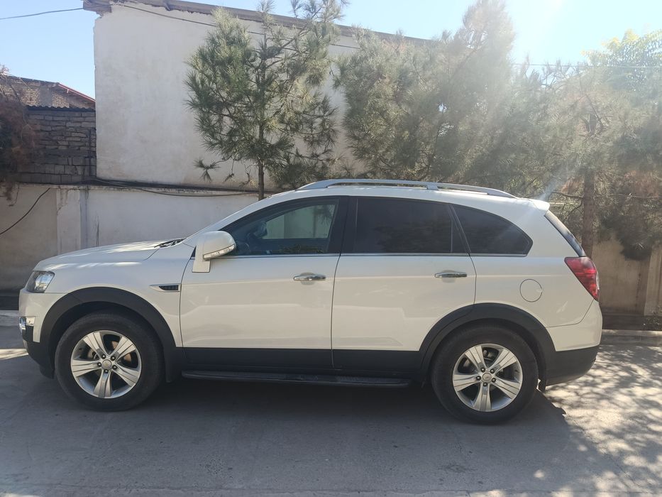 Kaptiva sotiladi tozza moshina