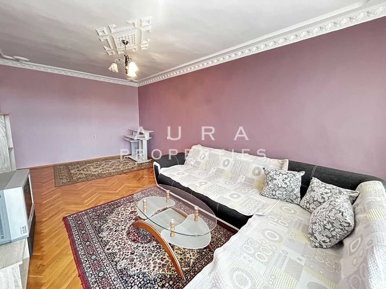 Продава се Двустаен апартамент в Разград, Орел - 79 кв.м за 1259 €/кв.м - Снимка #2