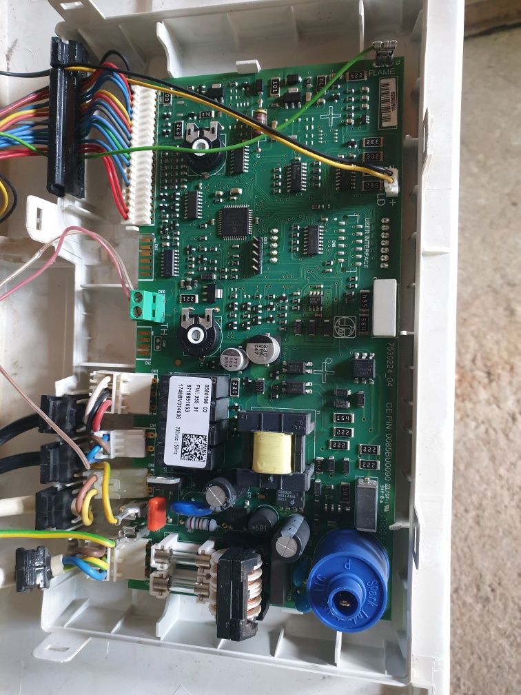 Placa electronica Bosch condens 2000w