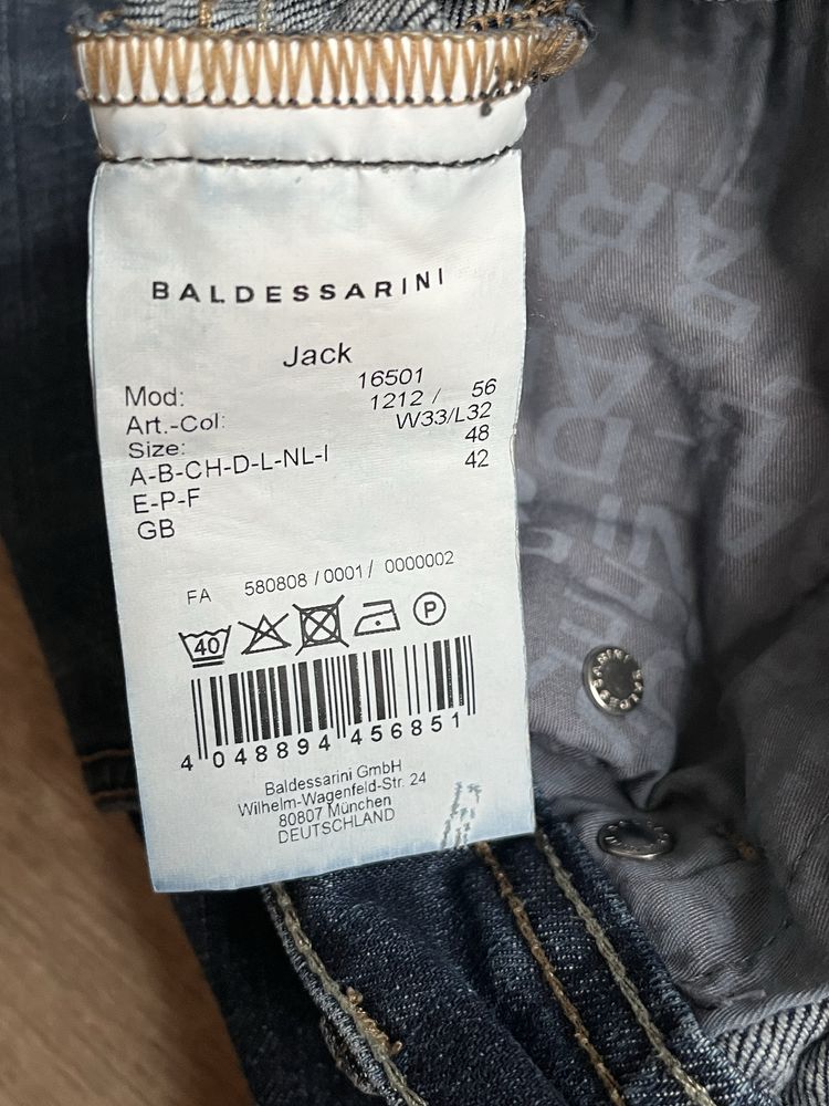 Baldessarini by Hugo Boss - размер 33 / Оригинал
