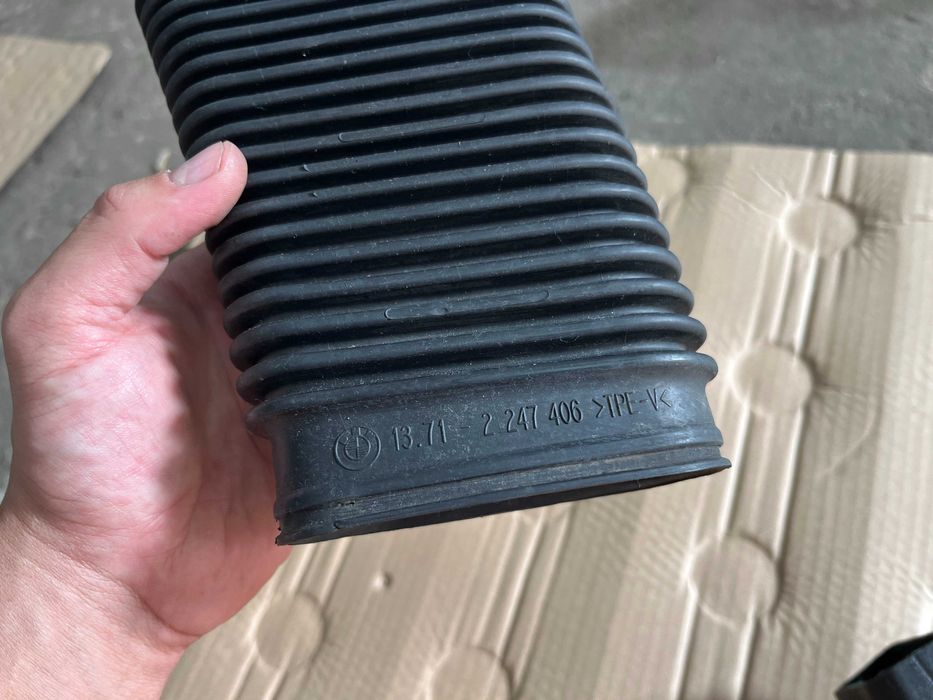 Корите над мотора за BMW E46 320d (150 коня)