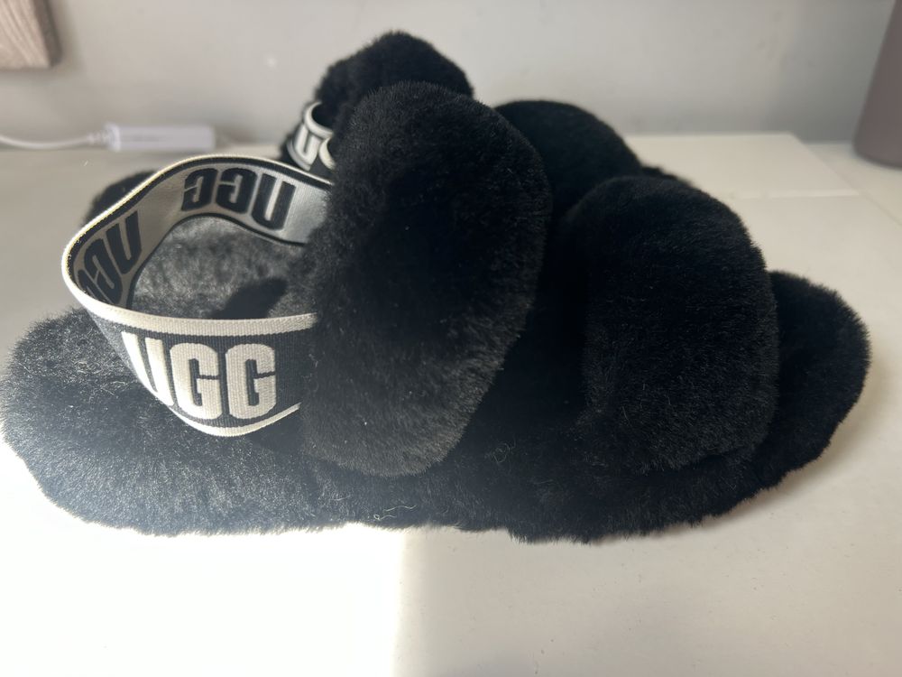 Ugg пантофи 39номер