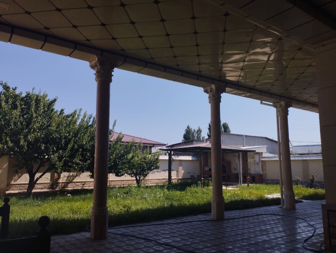 Чирчик Троицк, продам дом 6 сотых.