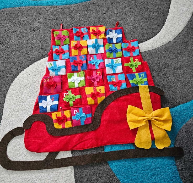 Advent Calendar superb  in stare excelenta