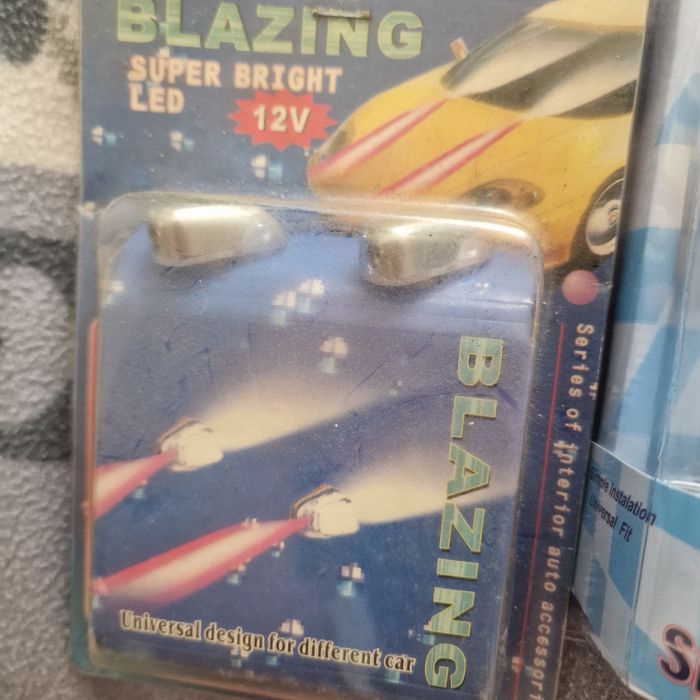 Vând nucă schimbător auto