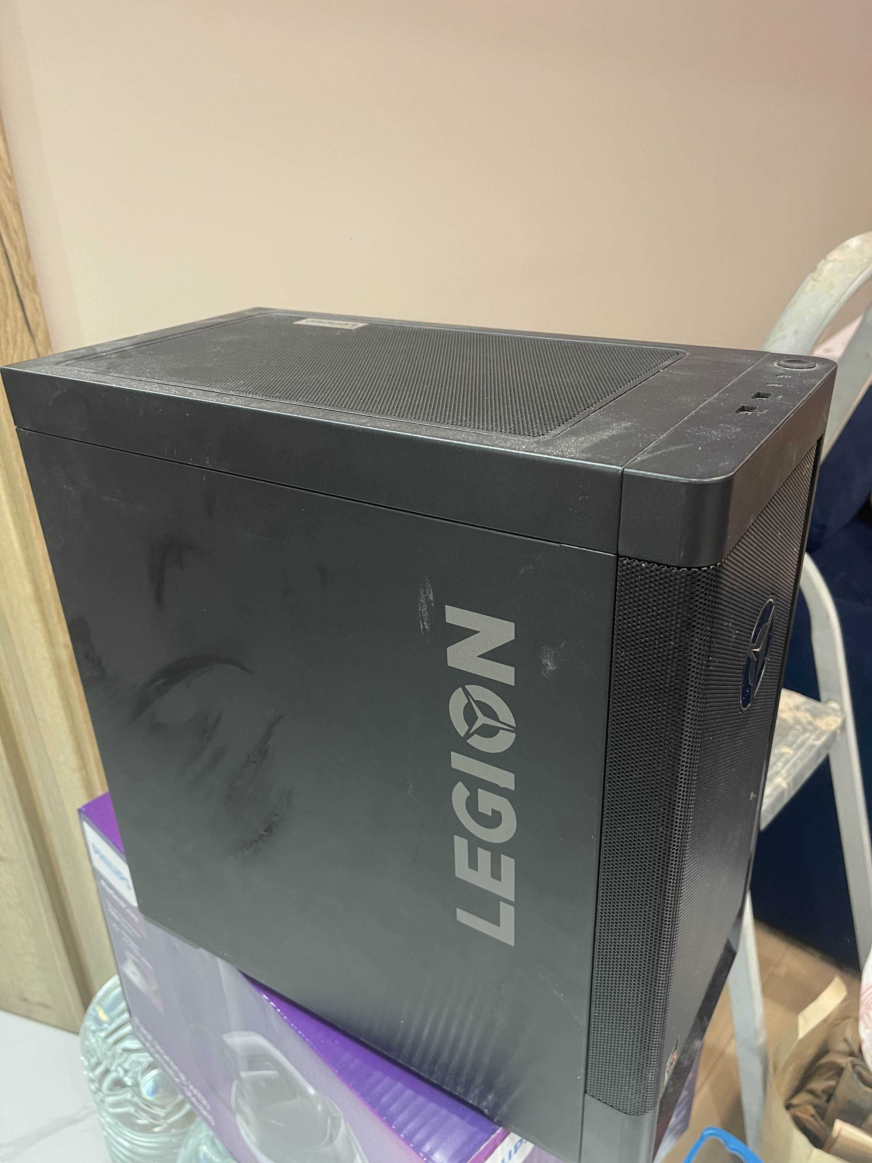 Lenovo Legion кутия mini-ATX