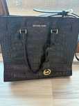 Geanta  neagra originala MK