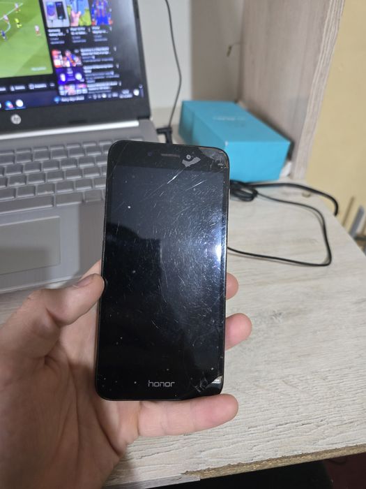 Redmi note 10s 6/64 oq ekrani kuygan qolgani ishlidi honor 6a jami400m