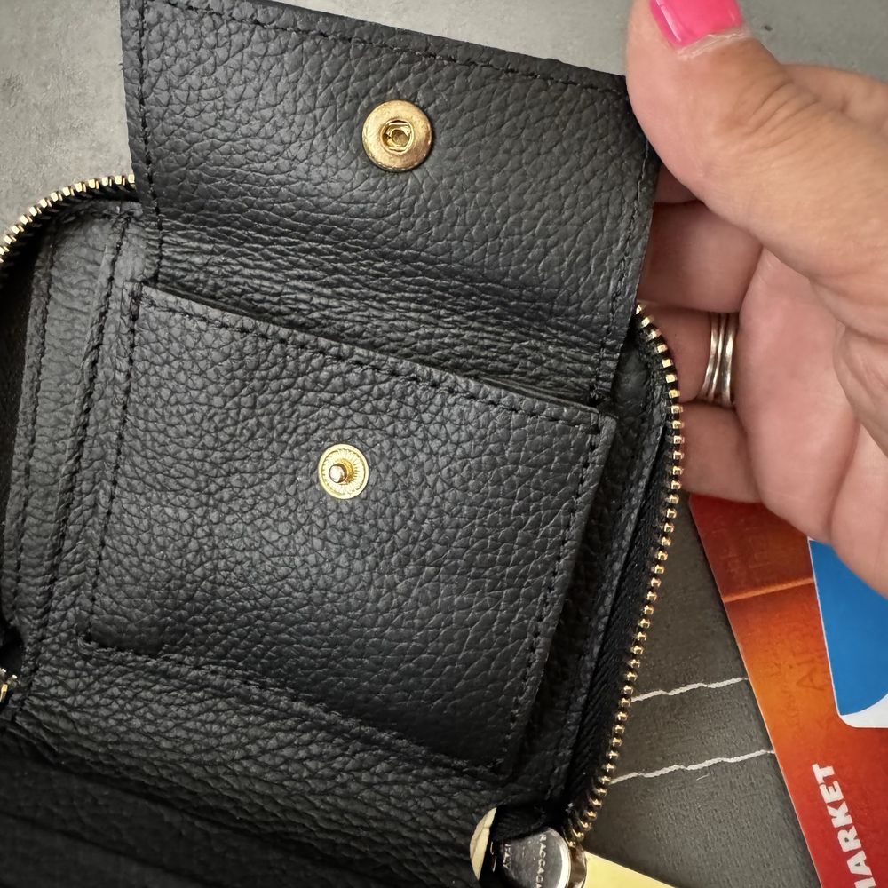 Портфейл Furla нов