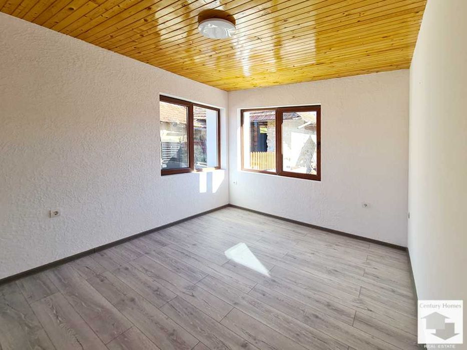 Продава се Къща в с. Ново село, Област Велико Търново - 120 кв.м за 1192 €/кв.м - Снимка #7