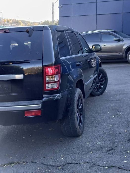 Vând JEEP Grand Cherokee WK