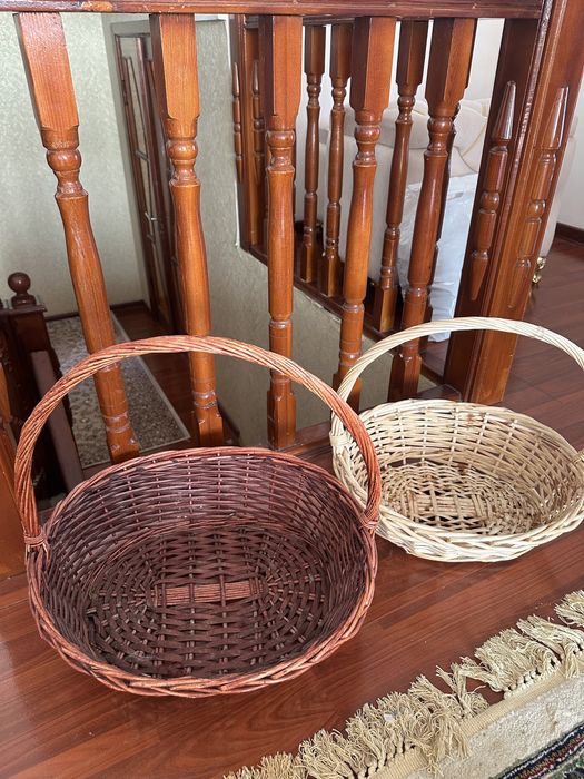 Подарочная корзина. Плетенная