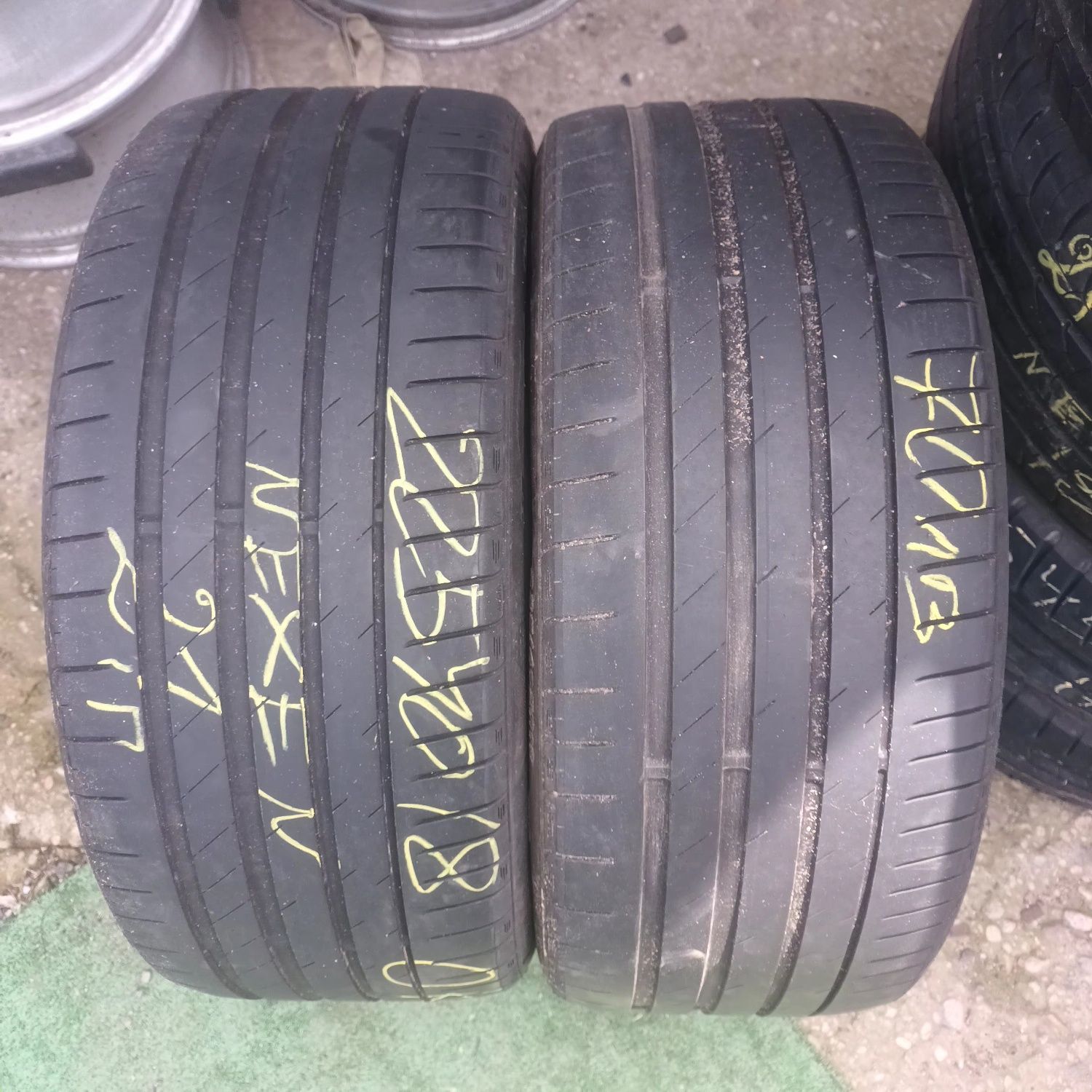 Продавам гуми 225 40 18 KUMHO 2бр летни дот 2021г