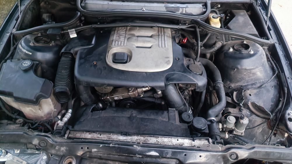 BMW E46 320d - цяла или за части