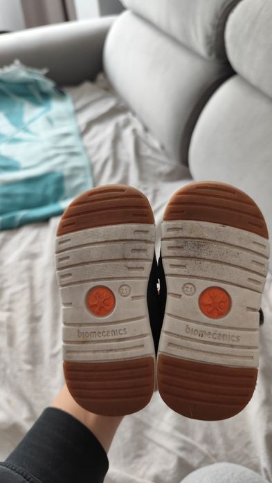 Сникърси Biomecanics, 21 размер