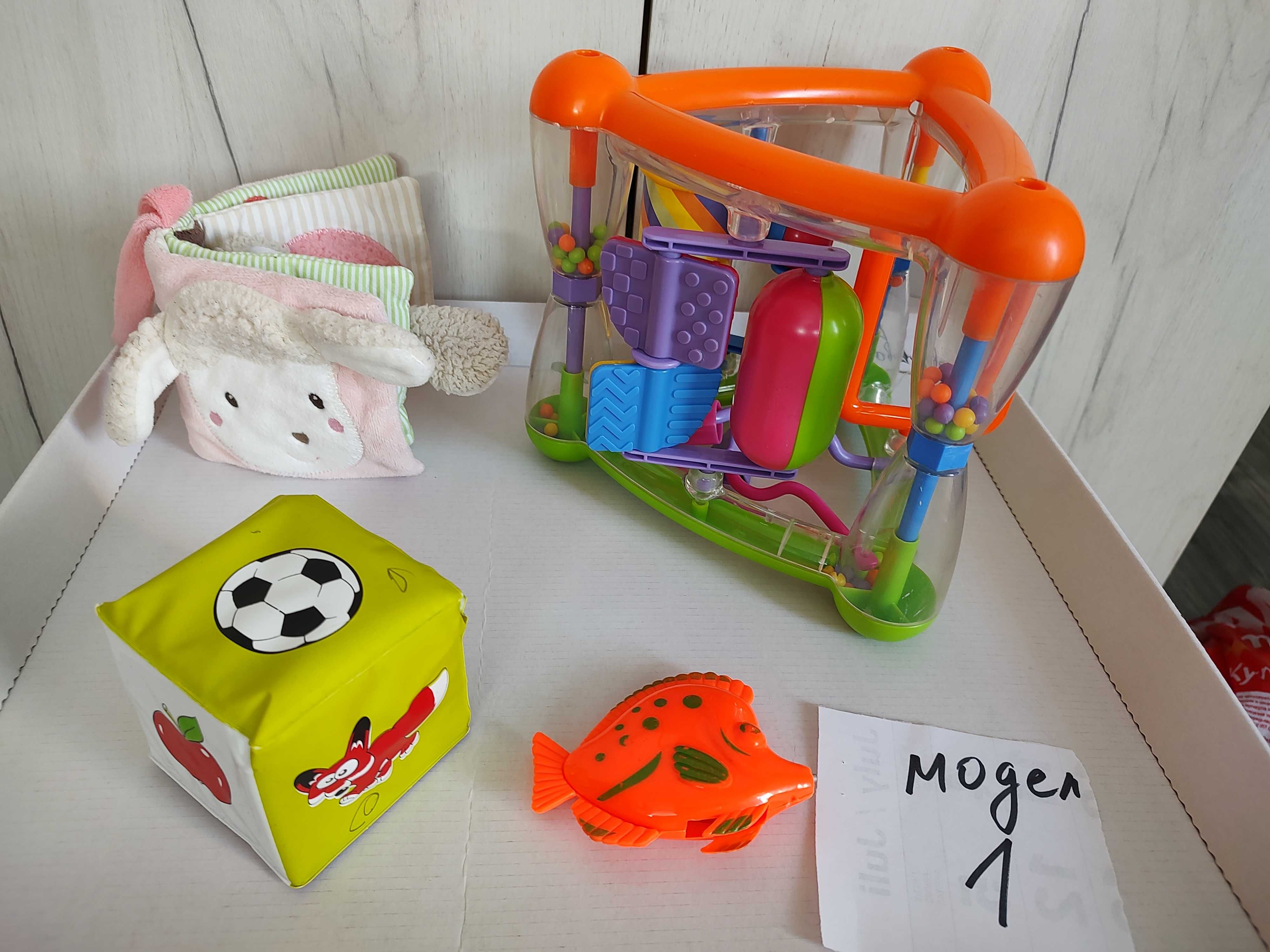 Бебешки играчки, дрънкалки, музикални играчки