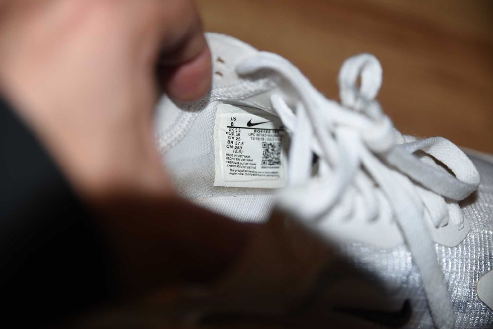 Nike Оригинални дамски маратонки, номер 39