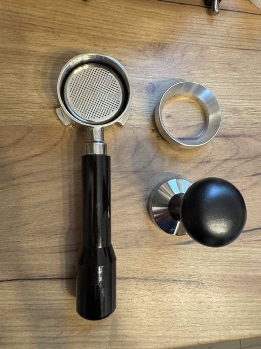 Set portafiltru tamper cafea
