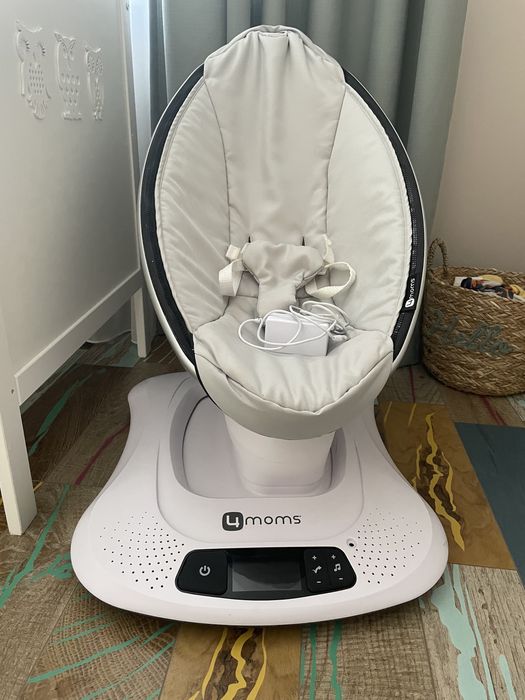 Електрическа бебешка люлка mamaRoo