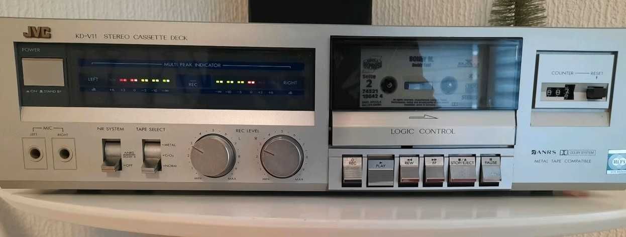 deck JVC KD V11 -200lei/Sony TC K490-450 lei