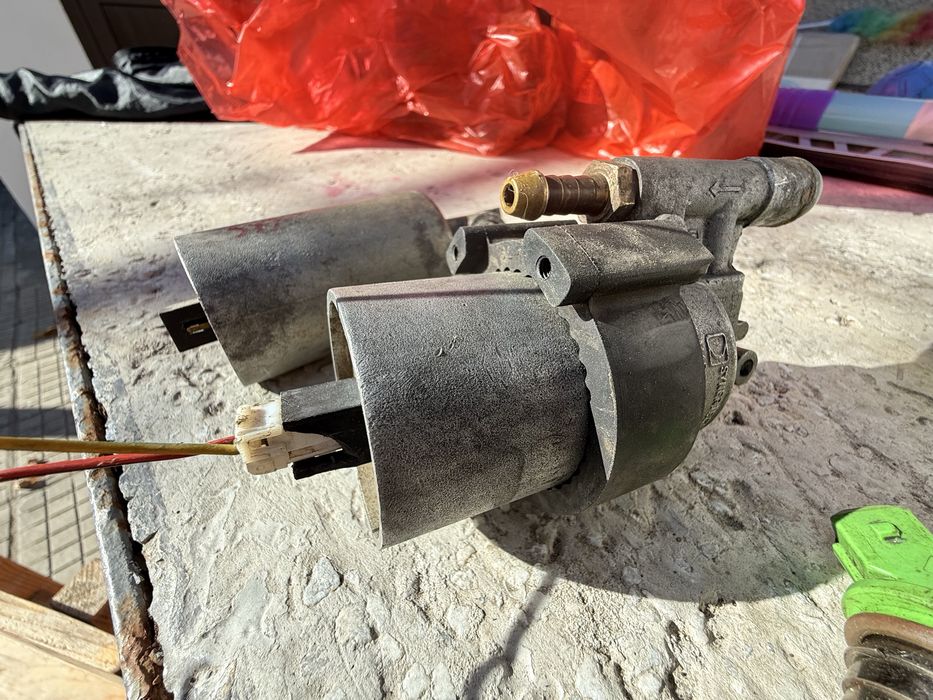 Помпи за мотор Peugeot jet force