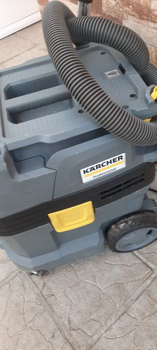 Прахосмукачка  Karcher  nt30/1 Tact Тупалка Сухо Строителство Почиства