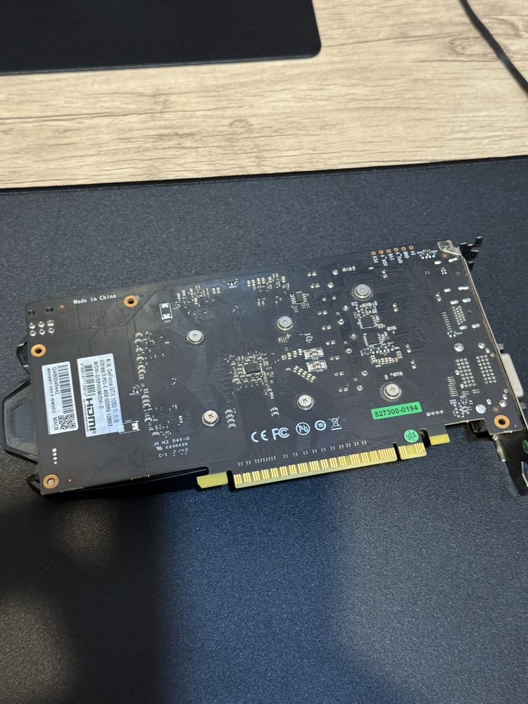 Видеокарта  Nvidia GTX1050Ti