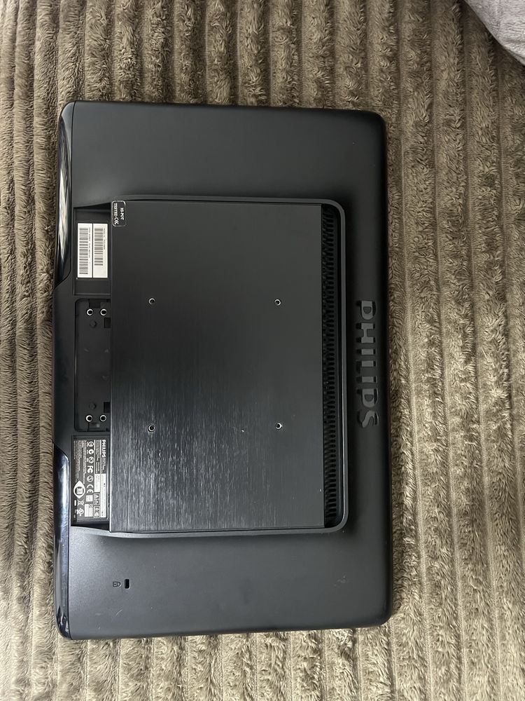 Продам монитор Philips 192 e