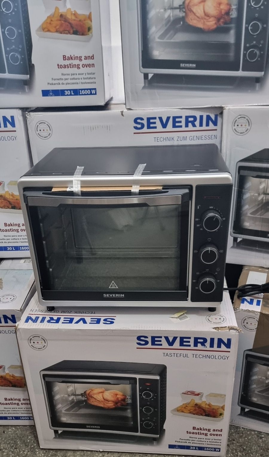 Фурна за печене конвекторна Severin 30л