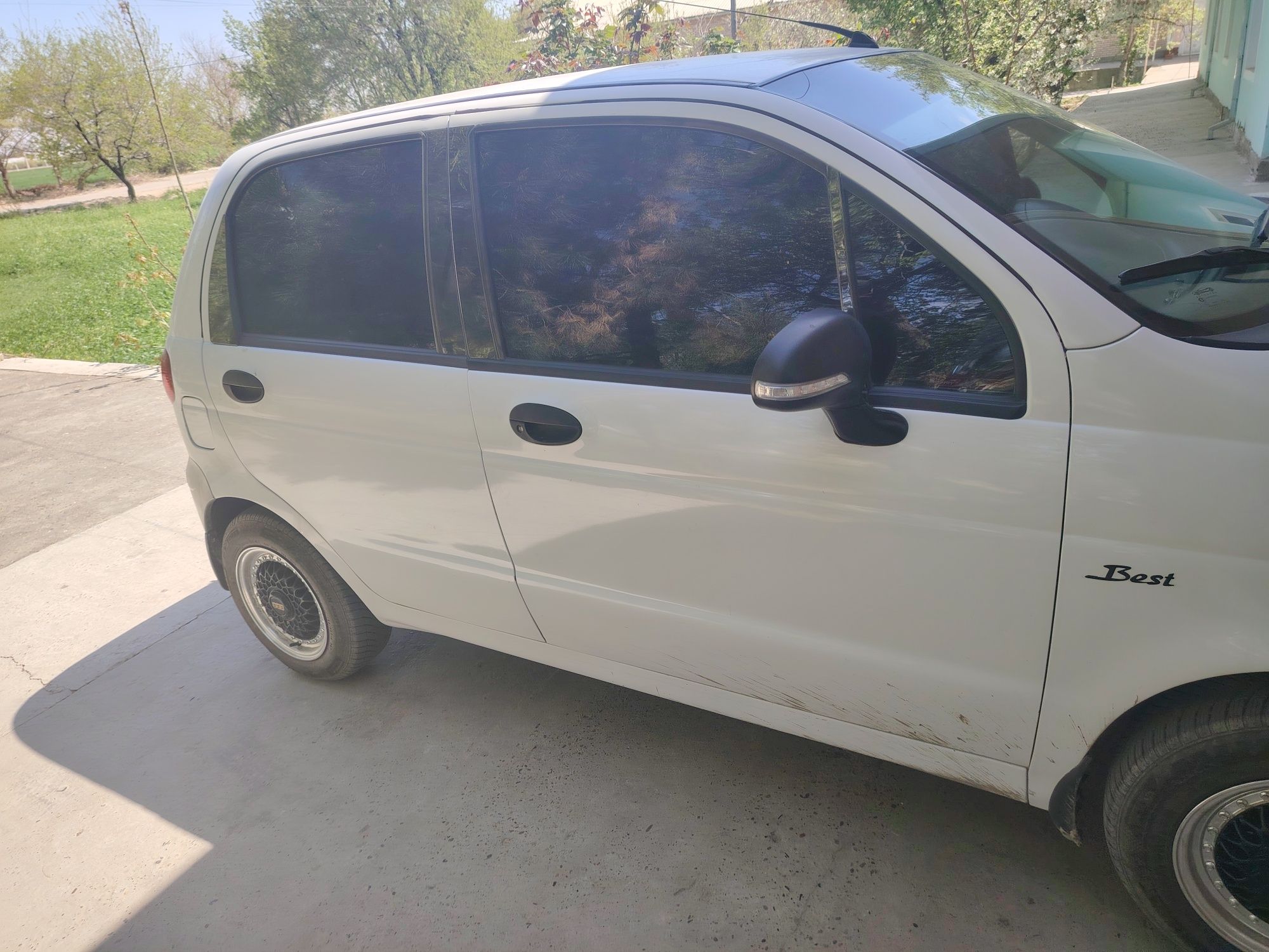 Matiz ideelni luks