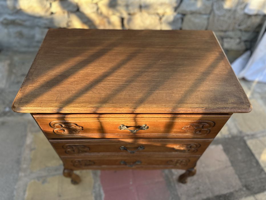 Скрин с 3 чекмеджета стил Луи XV