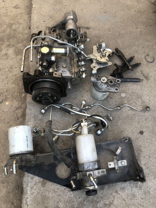 Isuzu avtobus aparatura