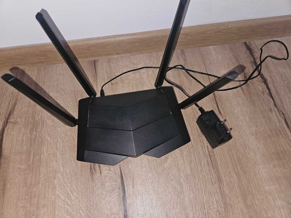 Router Tenda AC10