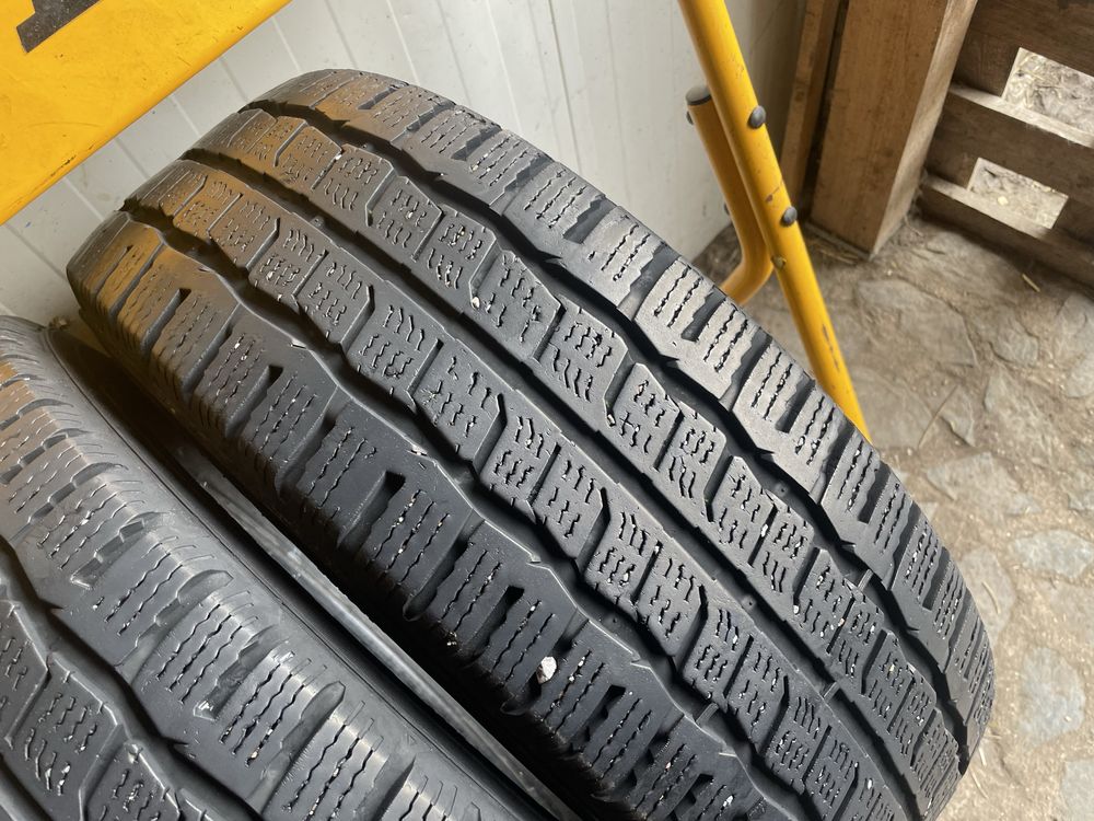 2бр. Kumho Winter Portran 51 225/70/15C, 6.5мм, ДОТ 2020