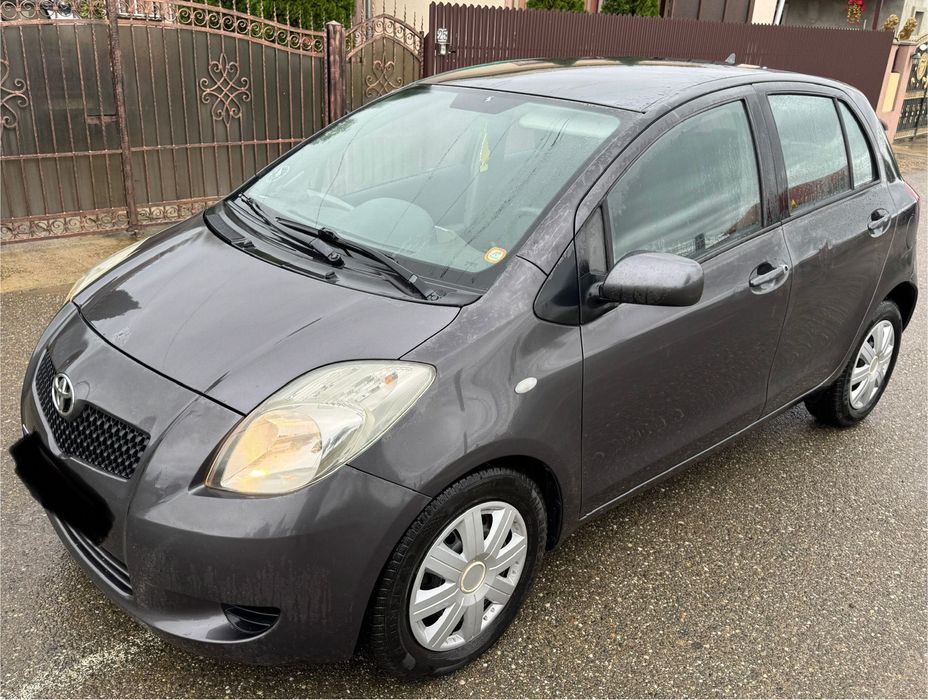 De vanzare toyota yaris
