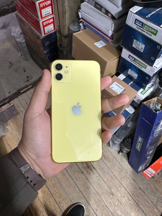Iphone 11 sariq 64gb