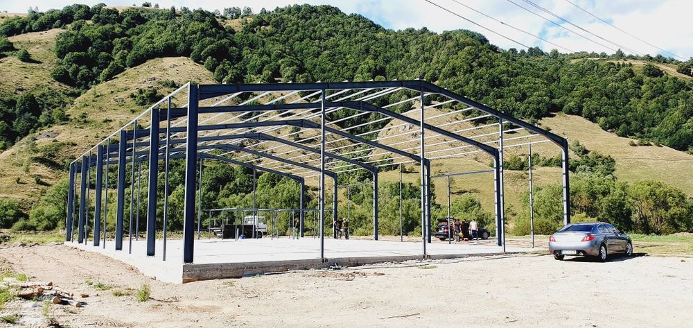 Vand hala metalica 10x18x4 oferim garanție livram în orice jud