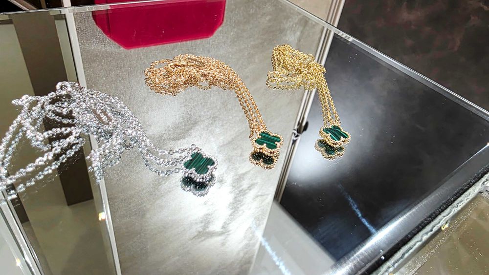 Van Cleef & Arpels VCA Sweet Alhambra Green Malachite Дамско Колие